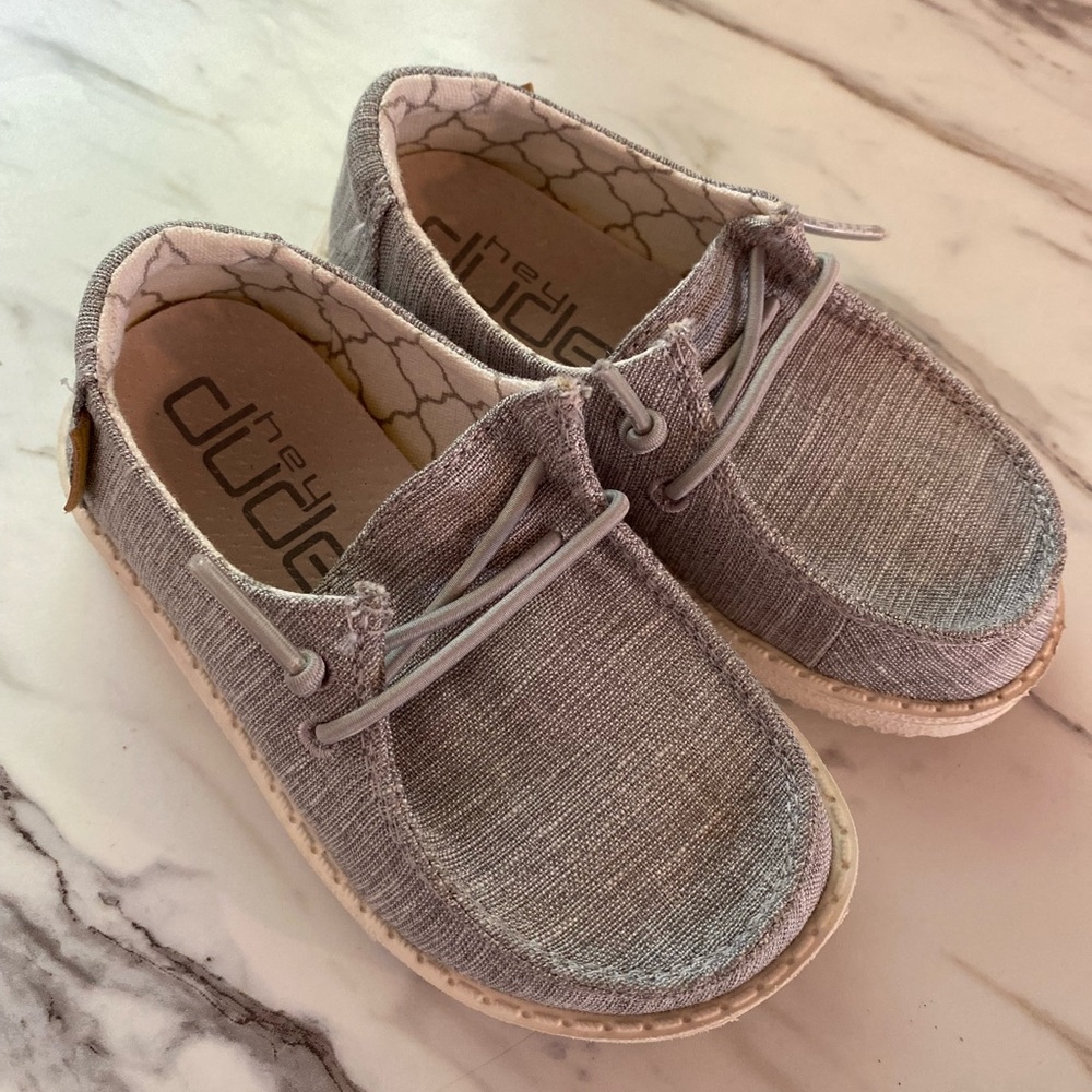 Hey Dudes - toddler size 6